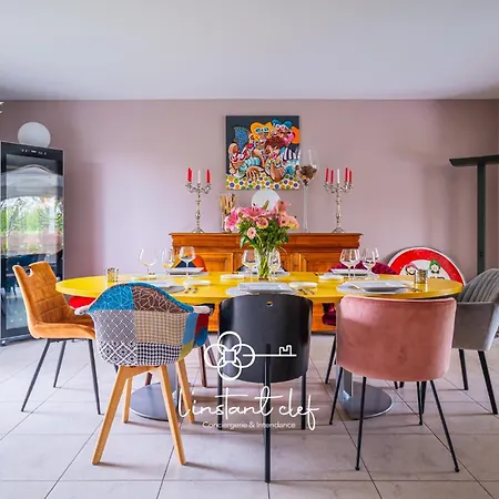Prázdninový dům Detente Familiale Avec Piscine Chauffee Proche Le Mans *