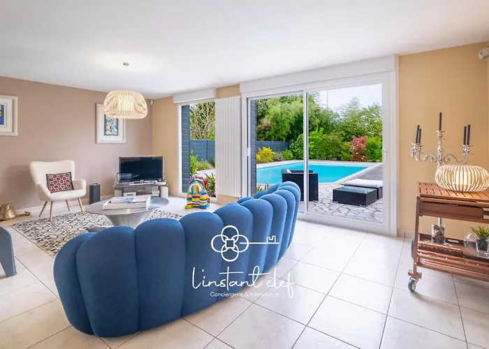 بيت للعطل Havre Familial Avec Piscine A Deux Pas Du Mans سانت برافاس